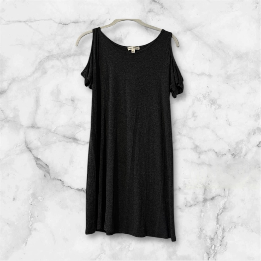 Zenana outfitters CHICO open shoulder t shirt dress (charcoal) SMALL NEW